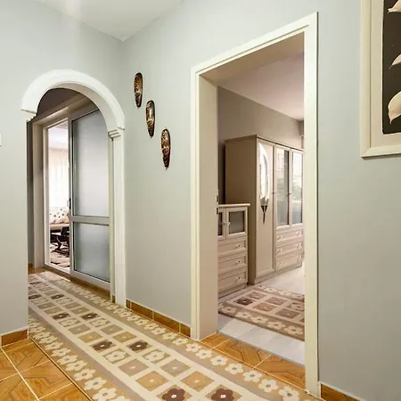 In The Center, Close To The Beach, 100 Mbps Internet, Family House * Antalya